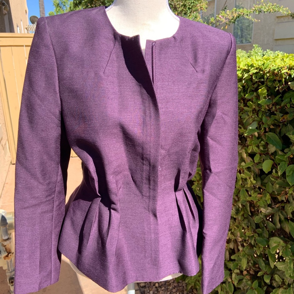 Front zip blazer - Picture 2 of 4